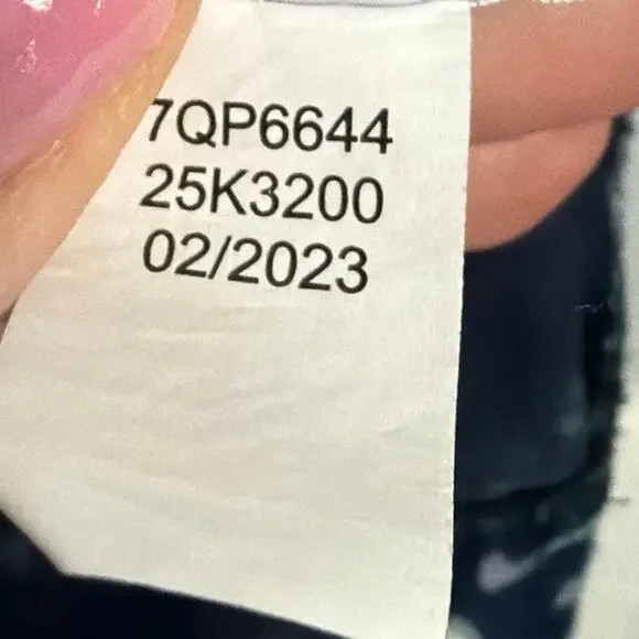 Lucky Brand, Size 3X, Navy Floral Paisley Sleeveless Top, Embroidered, EUC - Picture 5 of 8